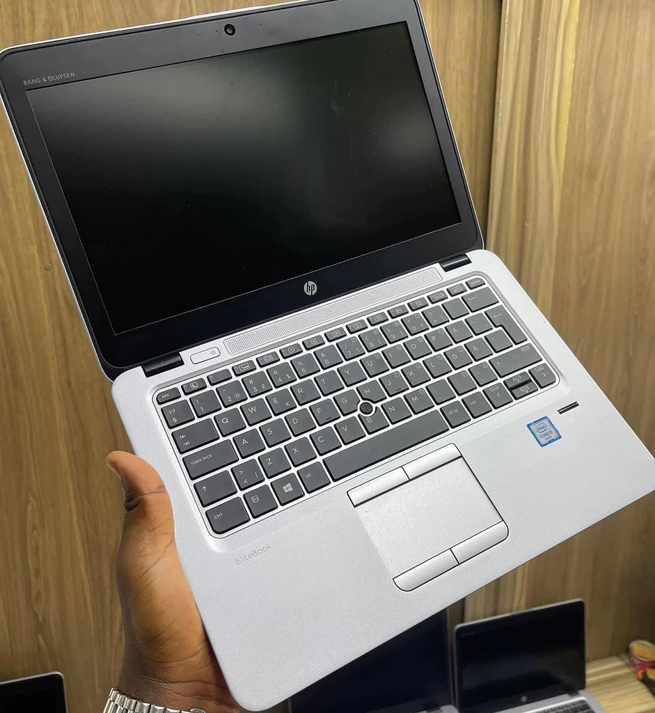 Elitebook 820 G3