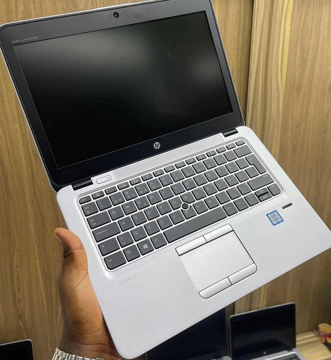 Elitebook 820 G3
